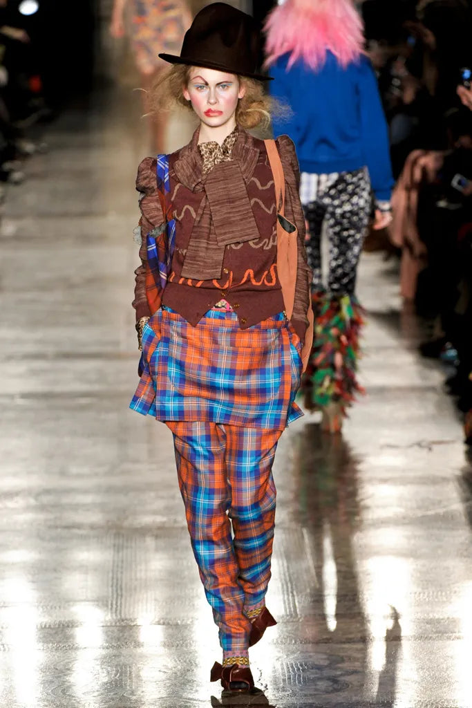 F/W 2011 Runway Tartan Mini Skirt