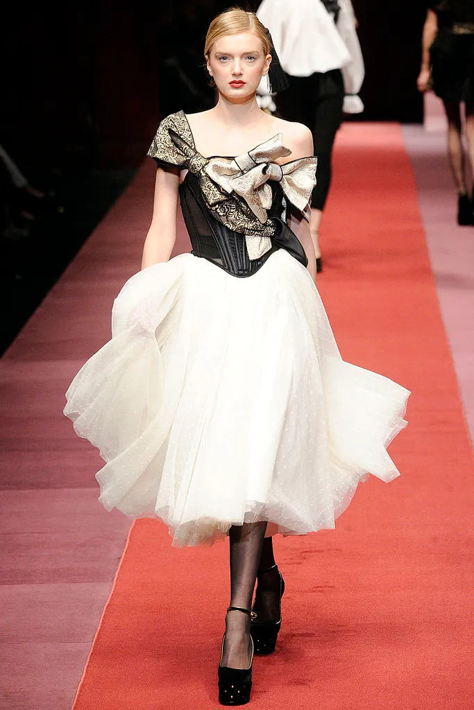 F/W 2009 Runway Bow Corset