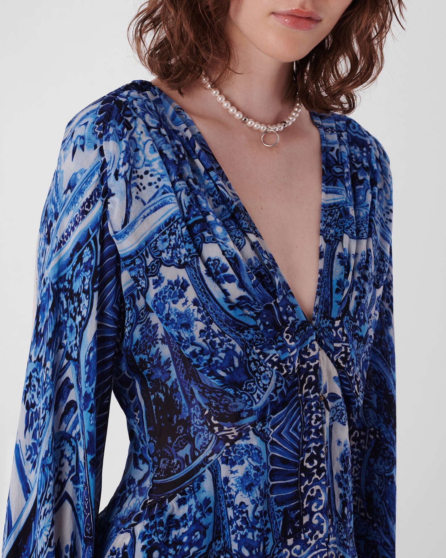 F/W 2005 Runway Chinoiserie Dragon Silk Blouse