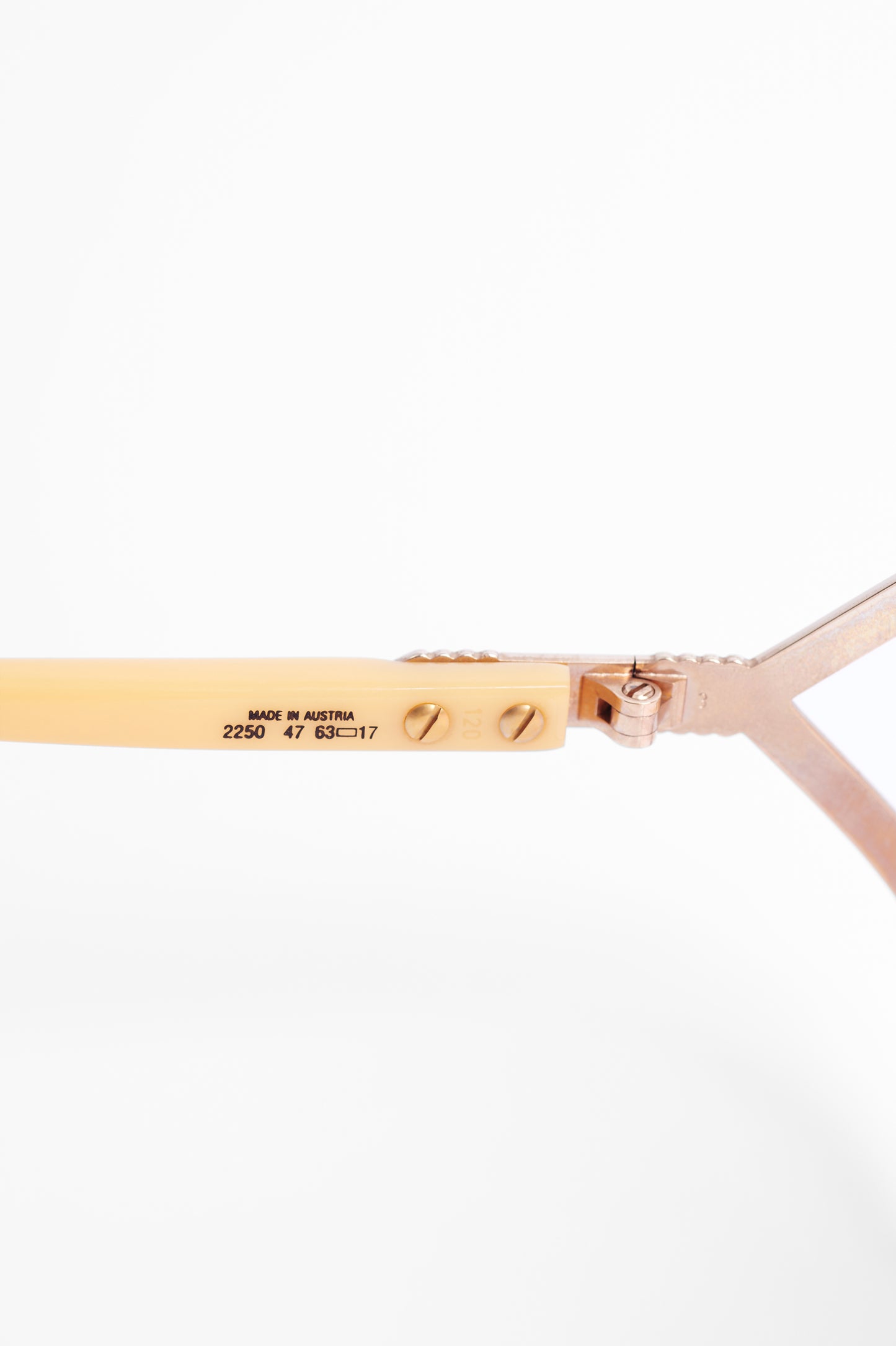 Vintage 1970s White frame Butterfly Sunglasses