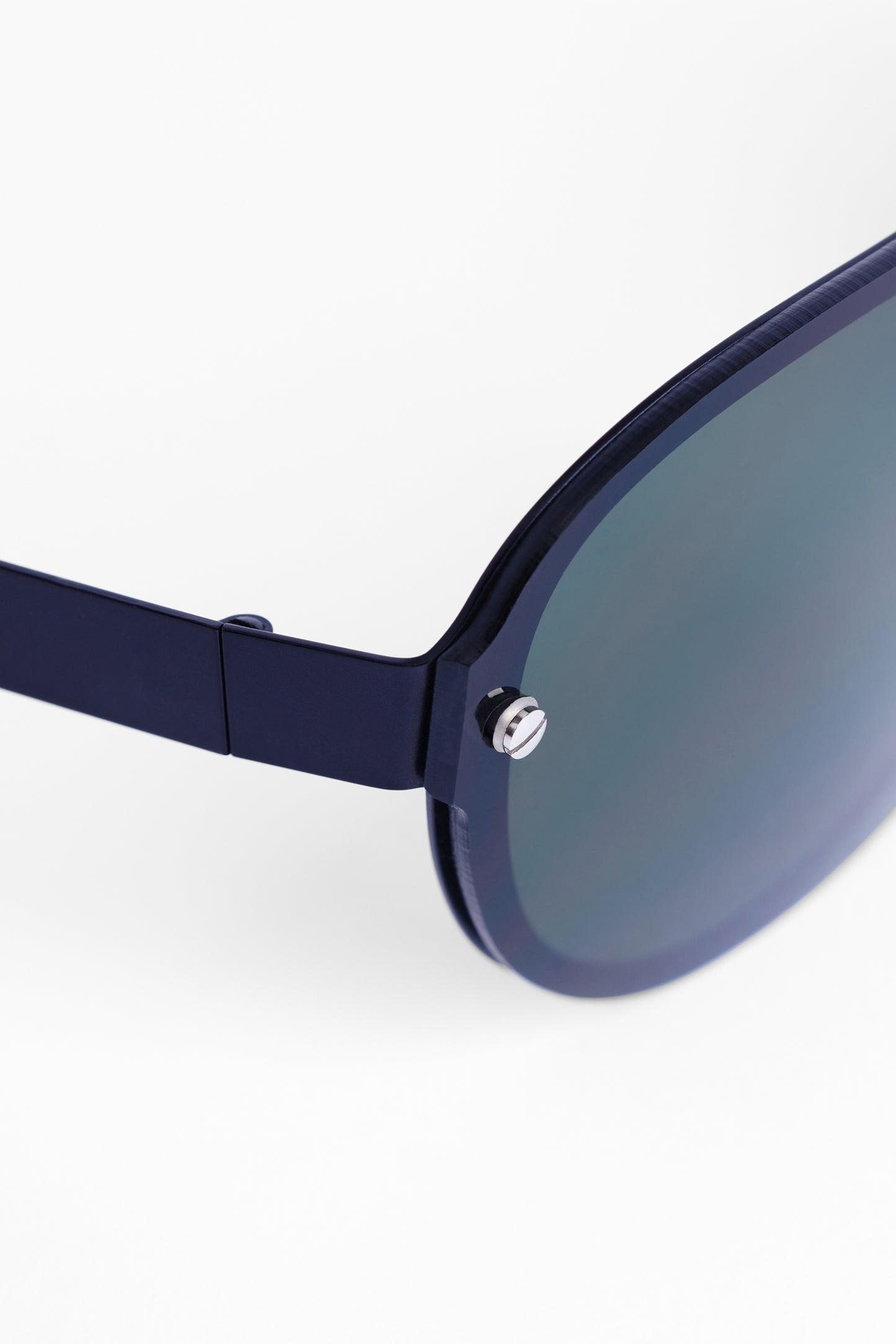 Vintage 2000 Slim Black Aviator Sunglasses