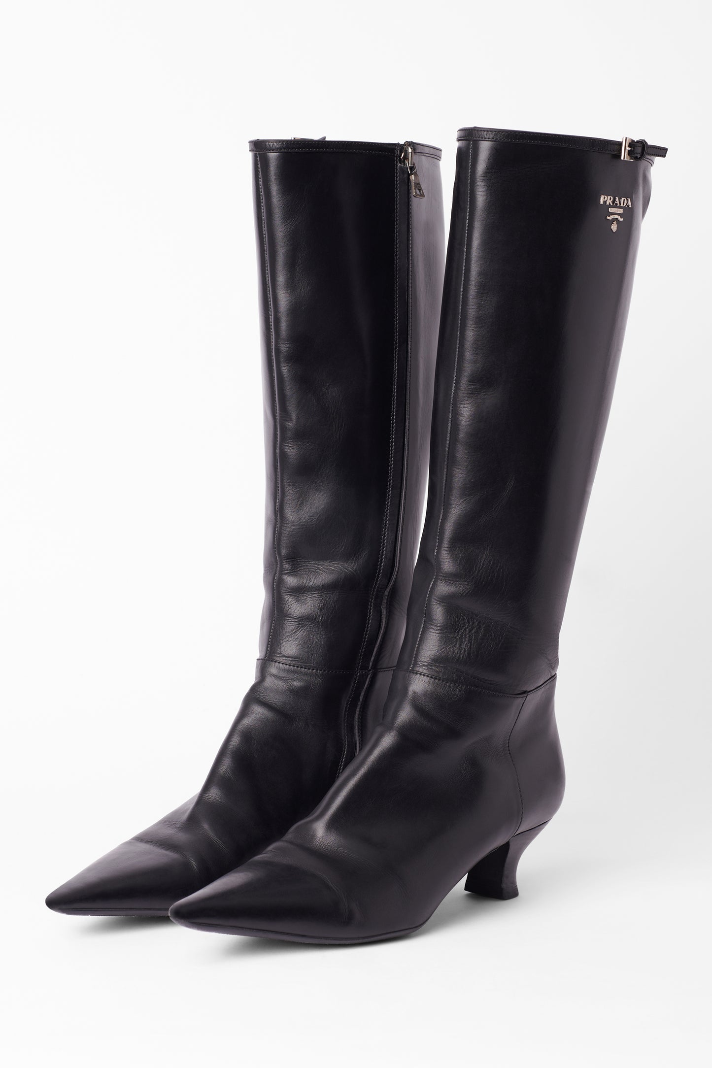 Vintage 2000’s Black Leather Kitten Heels Boots