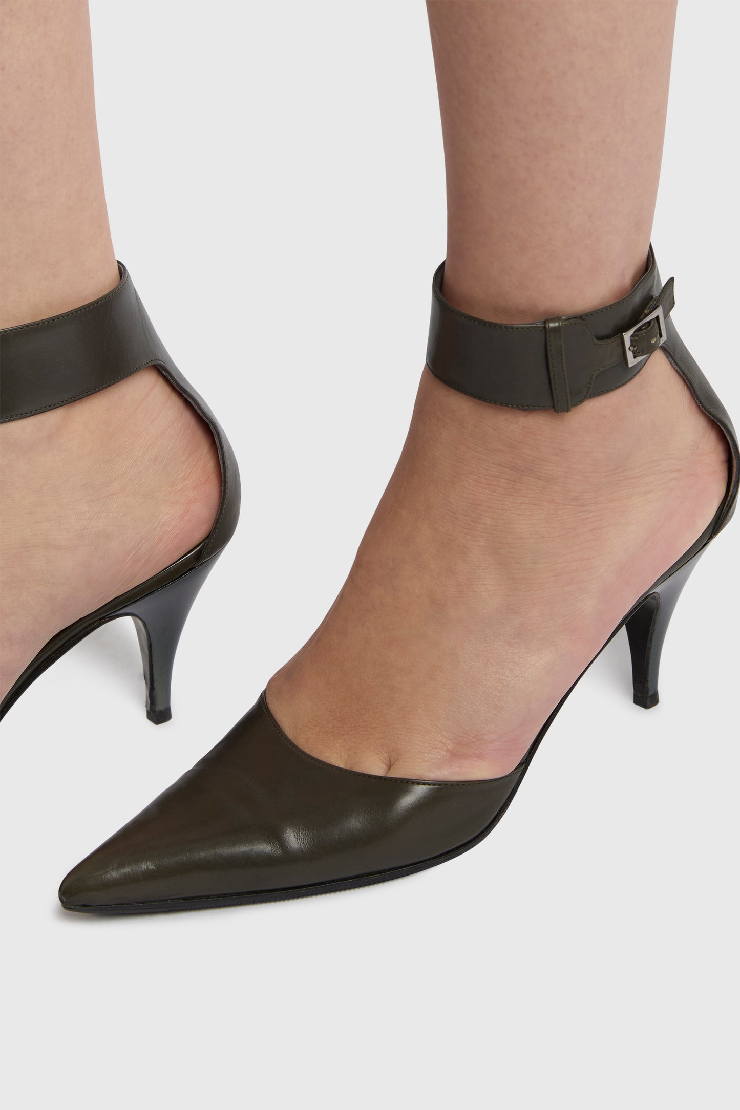 Vintage 1990's Gucci By Tom Ford Dark Green Pointed Kitten Heels