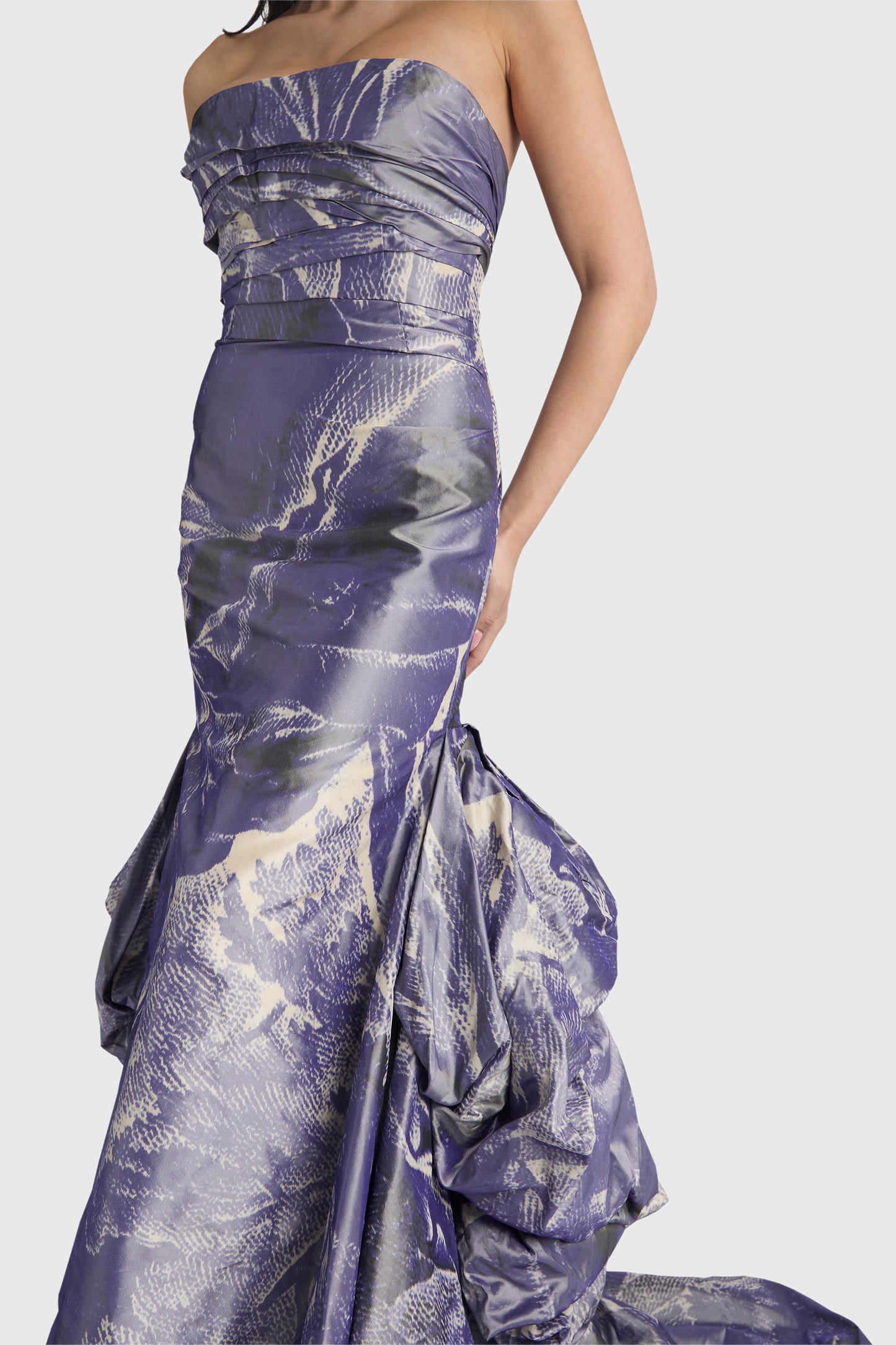 Oscar De La Renta A/W 2013-14 Chiné Taffeta Purple Evening Gown
