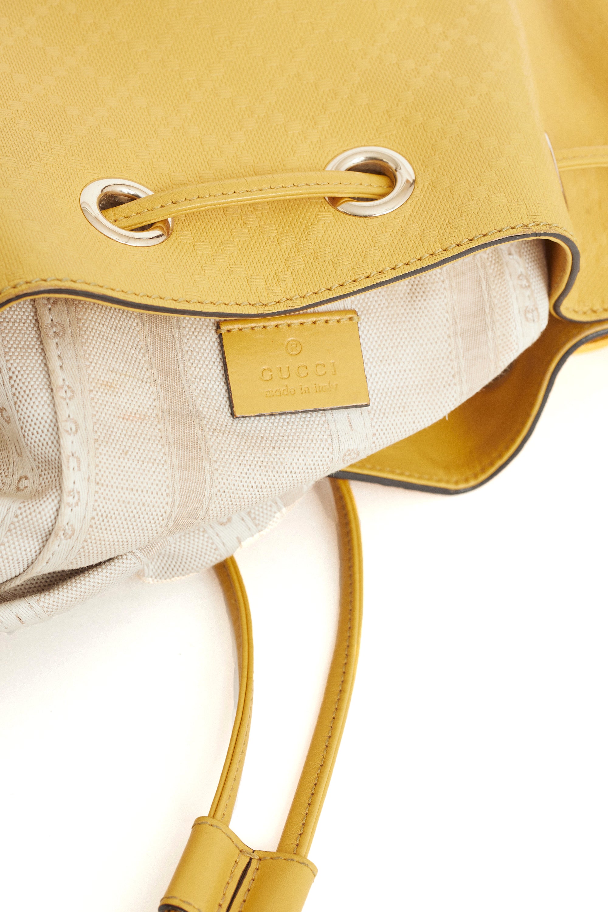 Gucci bucket clearance bag yellow